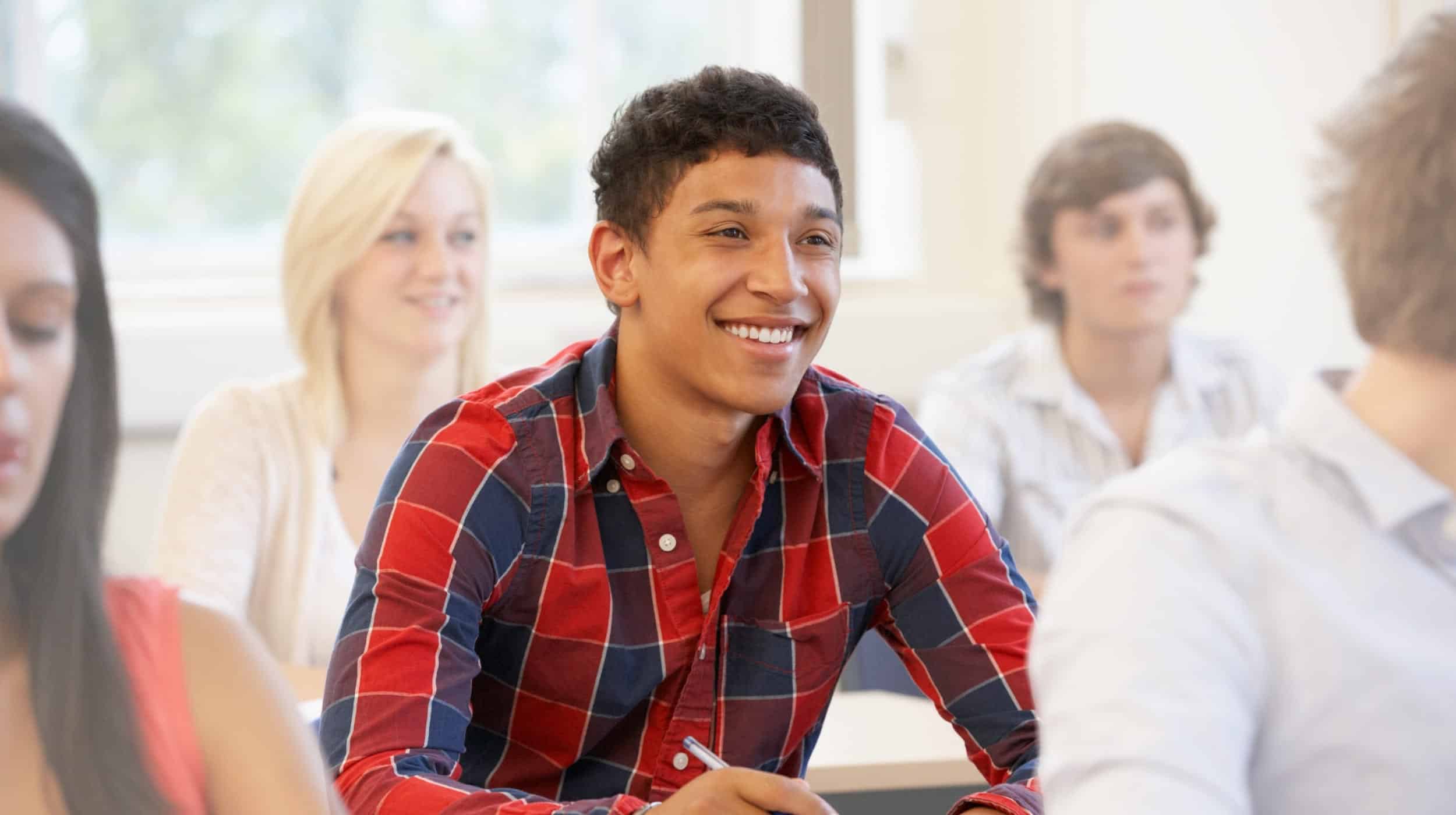 étudiant-site anti plagiat-vérificateur ia